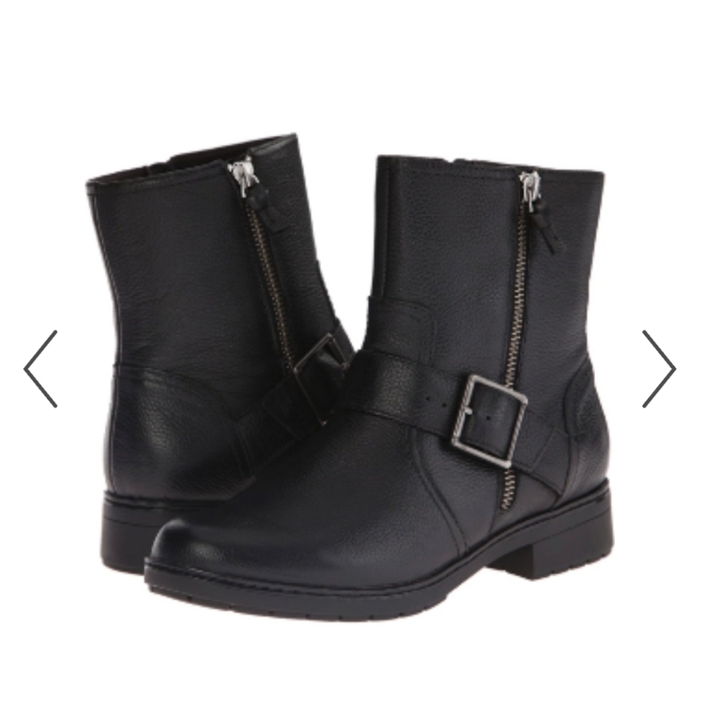 Clark brown leather boots